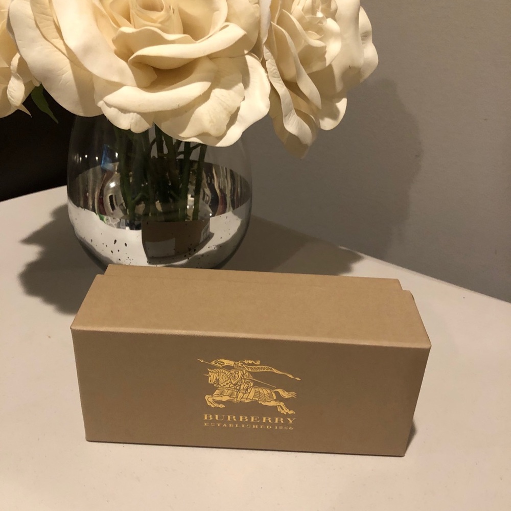 Authentic Burberry Box
